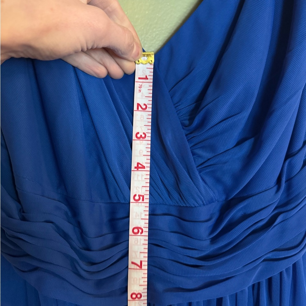 Elegant Blue David’s Bridal Bridesmaid Or Prom Dress NWT - Picture 16 of 16